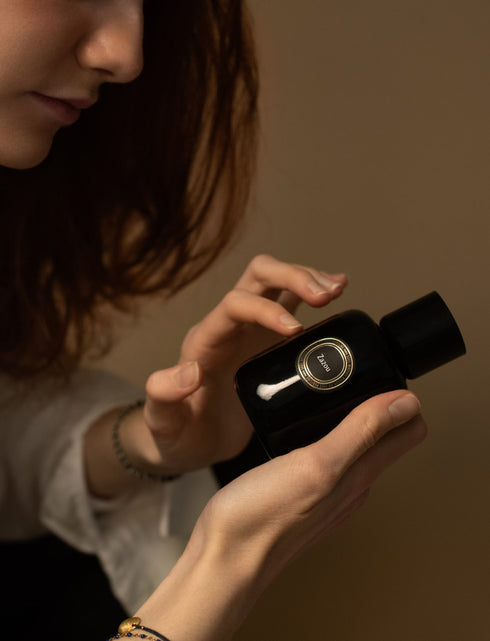 ソフト パルファム リキッド ザズー